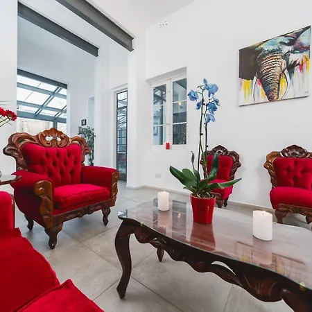 Maltese Maltese Bed & Breakfast 3*